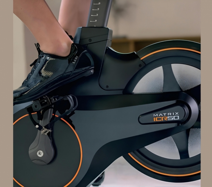 BICICLETA CICLO INDOOR MATRIX ICR50 - Foto 5/5