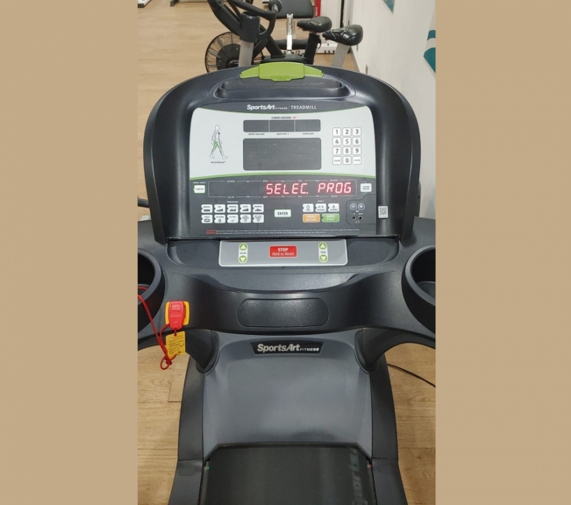 LOTE EQUIPAMIENTO Y MÁQUINAS DE OCASIÓN VARIADO CENTRO DE ENTRENAMIENTO. - Foto 2/20