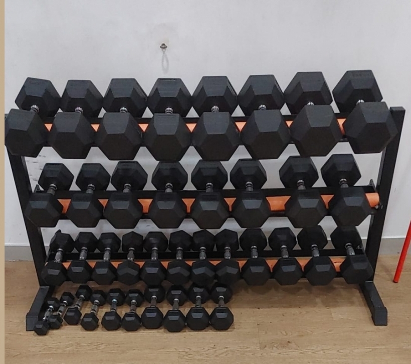 LOTE EQUIPAMIENTO Y MÁQUINAS DE OCASIÓN VARIADO CENTRO DE ENTRENAMIENTO. - Foto 7/20